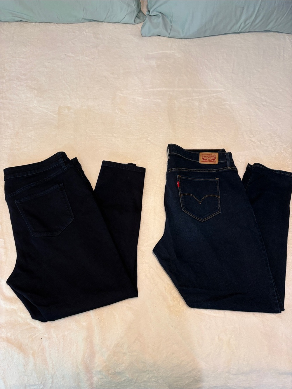 2 pairs 💙💙Women's Blue Jeans